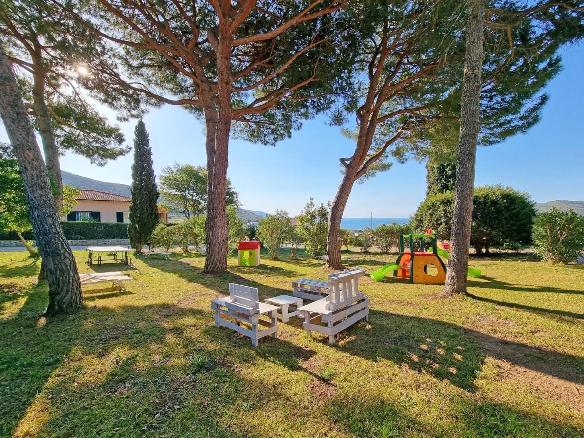 Residenza Mini Hotel - Rta E Appartamenti Vacanza Lacona Buitenkant foto